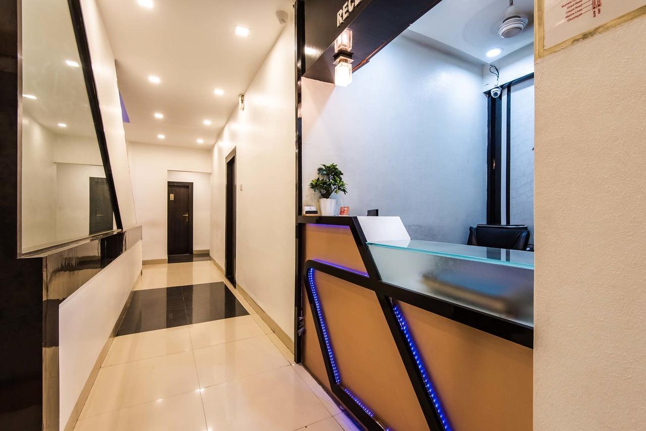 Hotel Modern Мумбаи Экстерьер фото
